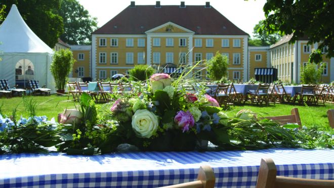 Firmenfeier, Jubiläum oder Betriebsfest - in der Kieler Umgebung wird es fürstlich