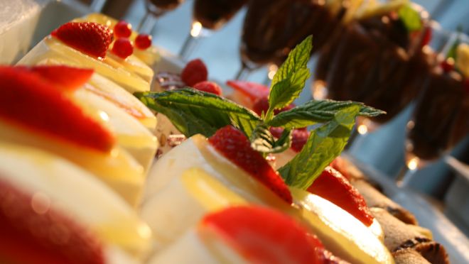 Leckere Desserts runden eine gute Veranstaltung ab.